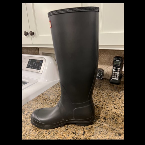 Women's Hunter Tall Black Matte Rain Boots Size 7 - Picture 8 of 10
